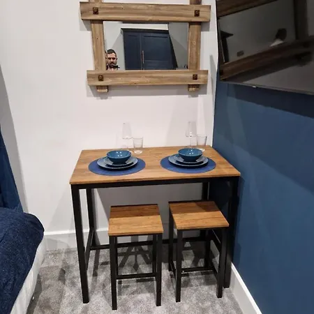 The Old Vicarage - Secure Parking, Fast Wifi, Garden Vila