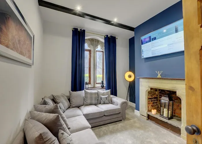 The Old Vicarage - Secure Parking, Fast Wifi, Garden Leeds (West Yorkshire)