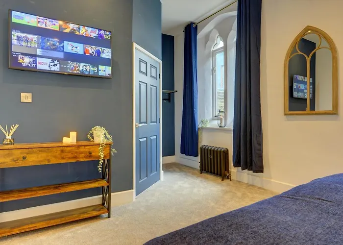 The Old Vicarage - Secure Parking, Fast Wifi, Garden Leeds (West Yorkshire)