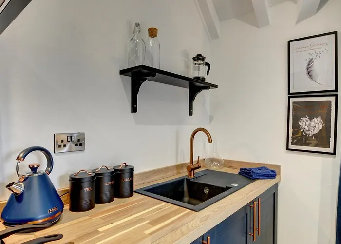 The Old Vicarage - Secure Parking, Fast Wifi, Garden Vila Leeds (West Yorkshire)