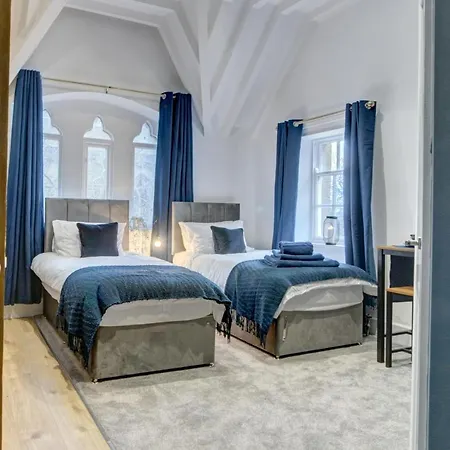 فيلة The Old Vicarage - Secure Parking, Fast Wifi, Garden ليدز