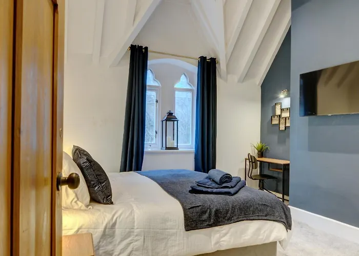 ヴィラ The Old Vicarage - Secure Parking, Fast Wifi, Garden