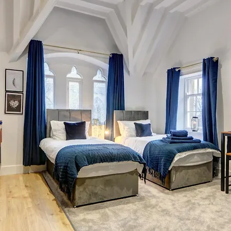 ヴィラ The Old Vicarage - Secure Parking, Fast Wifi, Garden