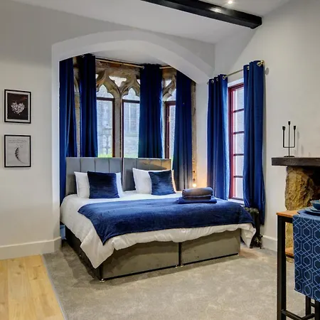 Villa The Old Vicarage - Secure Parking, Fast Wifi, Garden Leeds (West Yorkshire)