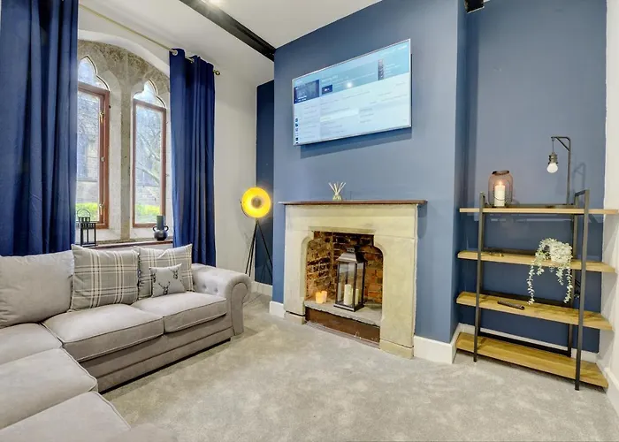 빌라 The Old Vicarage - Secure Parking, Fast Wifi, Garden