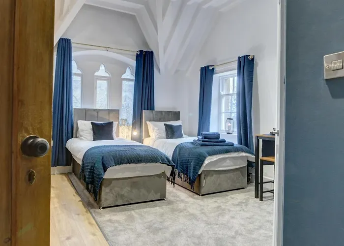 빌라 The Old Vicarage - Secure Parking, Fast Wifi, Garden 리즈