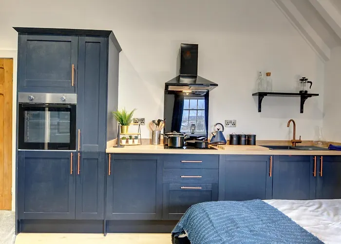 The Old Vicarage - Secure Parking, Fast Wifi, Garden